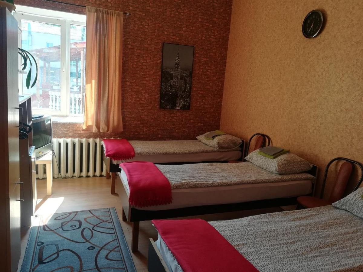 Hostel 3 Stars Na Oktyabryskoy Vitebsk Exterior photo